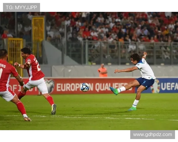 印尼国家队豪阵出征十九归化球员领衔十八旧将再战中国队